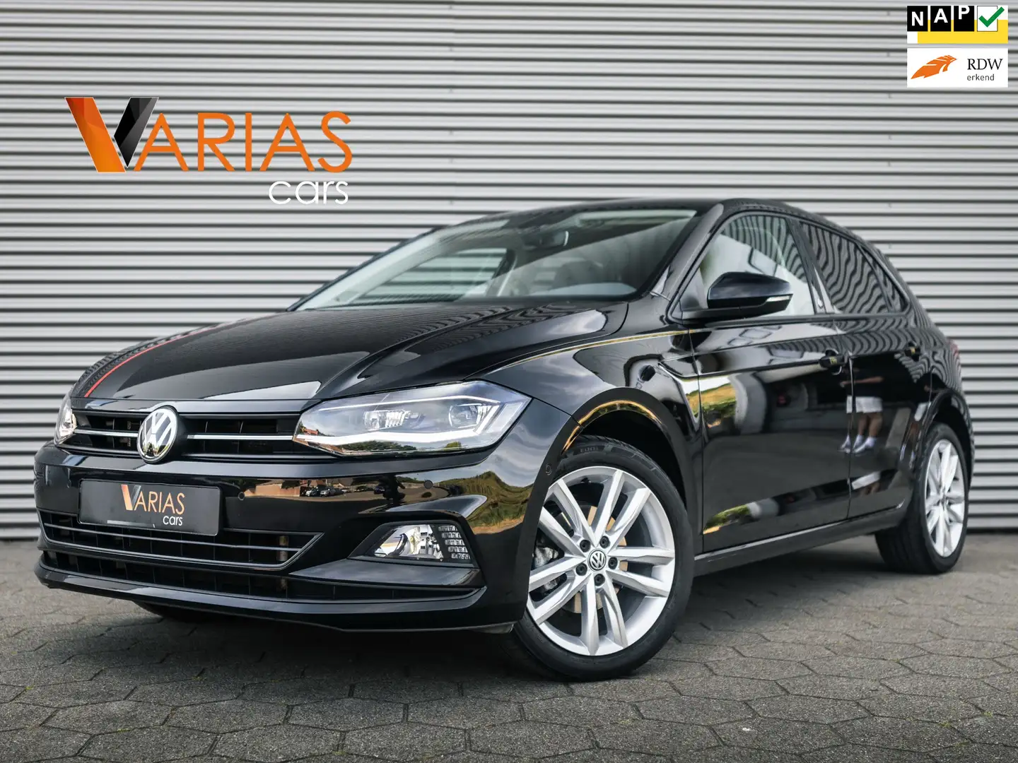 Volkswagen Polo 1.0 TSI Beats Camera CarPlay Keyless Xenon Noir - 1