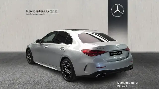 Mercedes-Benz C-Class view 4