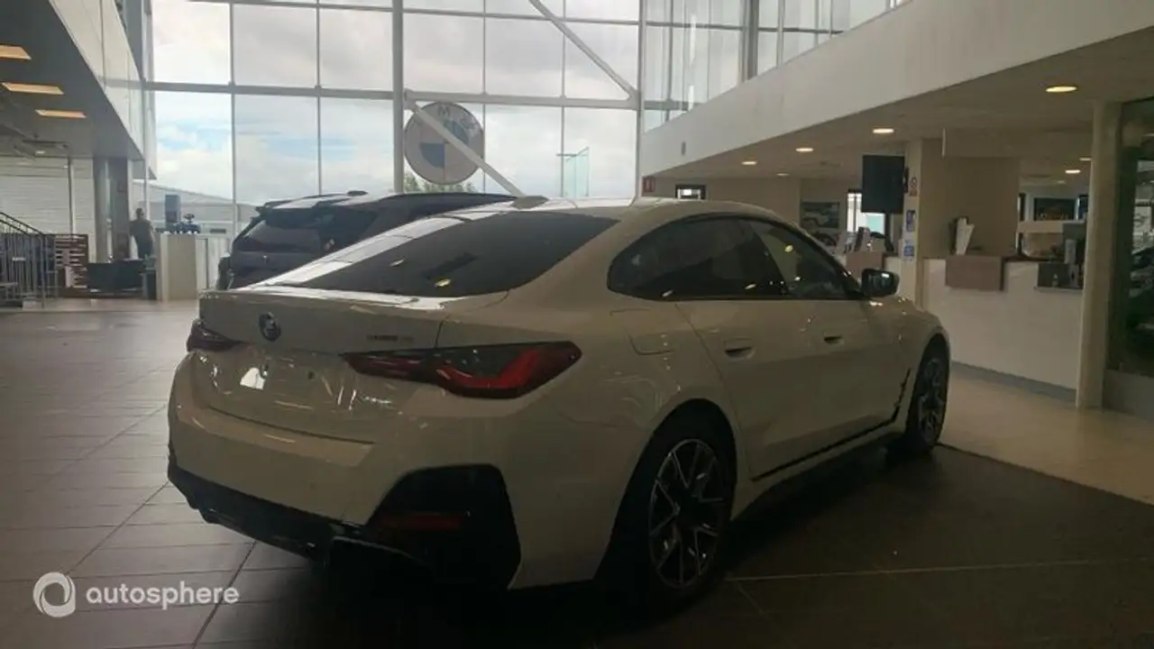 BMW i4 2026