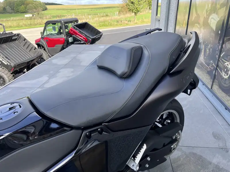Yamaha TMAX 560 - foto 5