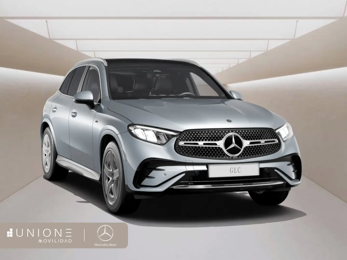 Mercedes-Benz GLC 300 de 4MATIC con tecnología híbrida - 2