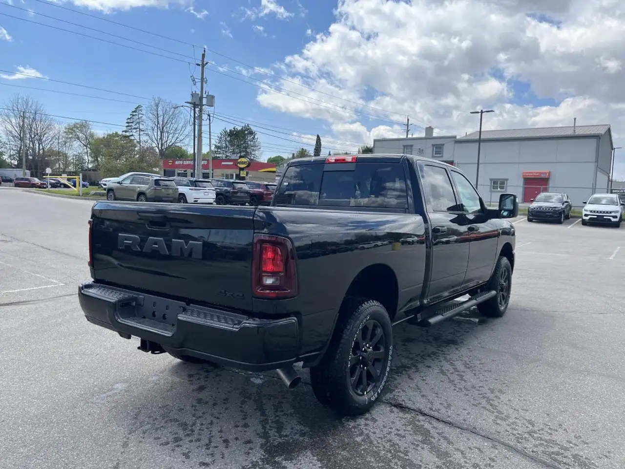 RAM 2500 снимка RAM 2500