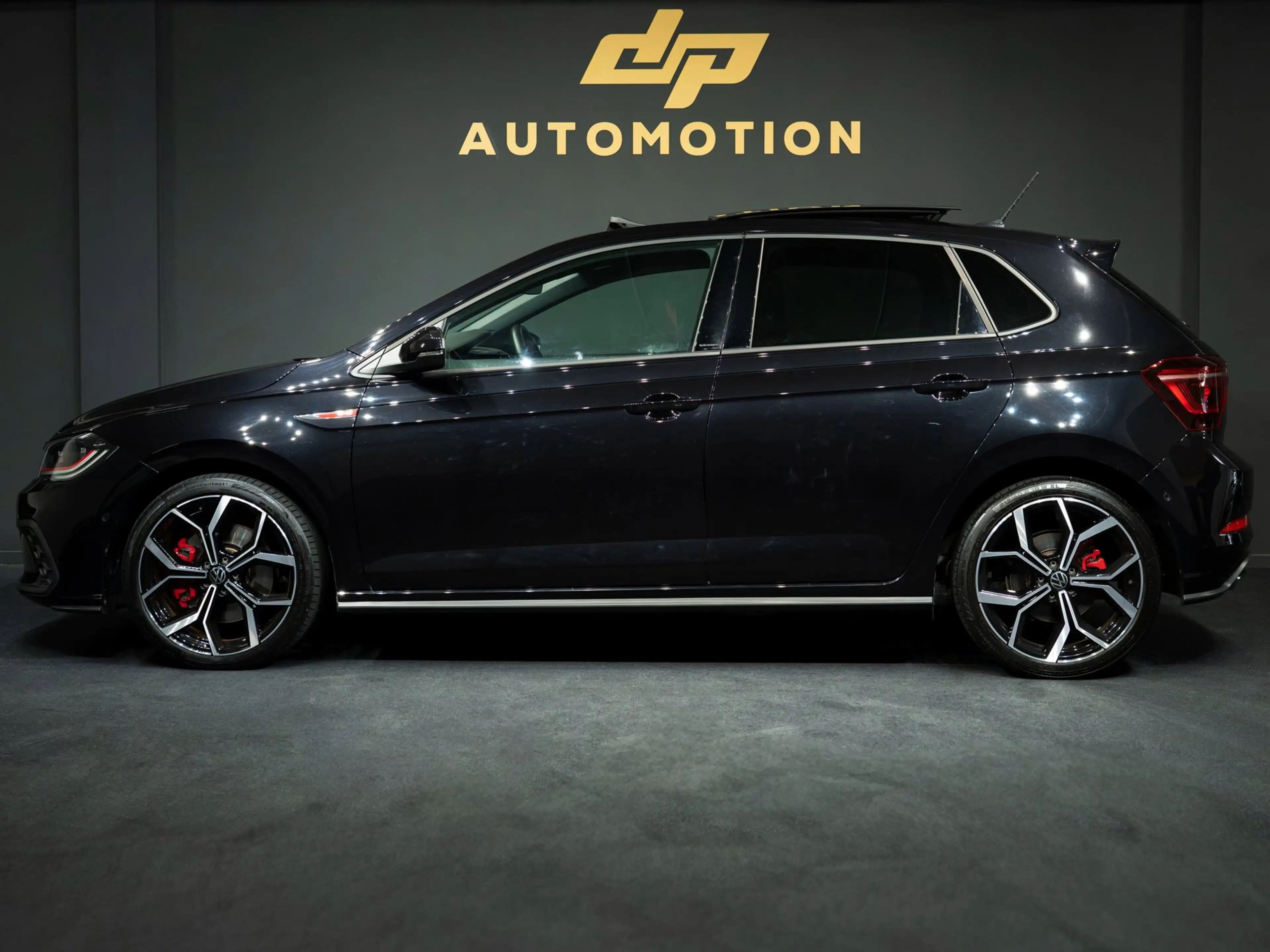 Volkswagen Polo GTI 2.0 TSI Pano/Beats/Side/Park/Keyless/Cam/BTW/VOL! — photo 3