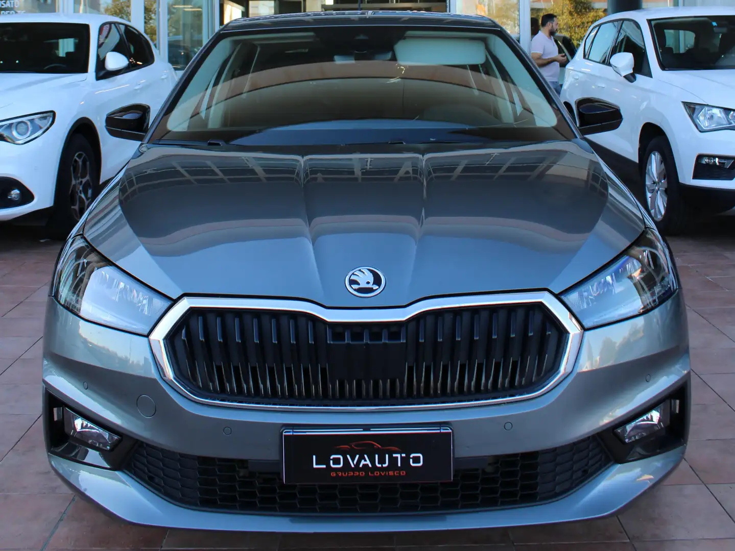 Skoda Fabia Fabia IV 2022 1.0 tsi evo Style 95cv Grijs - 2