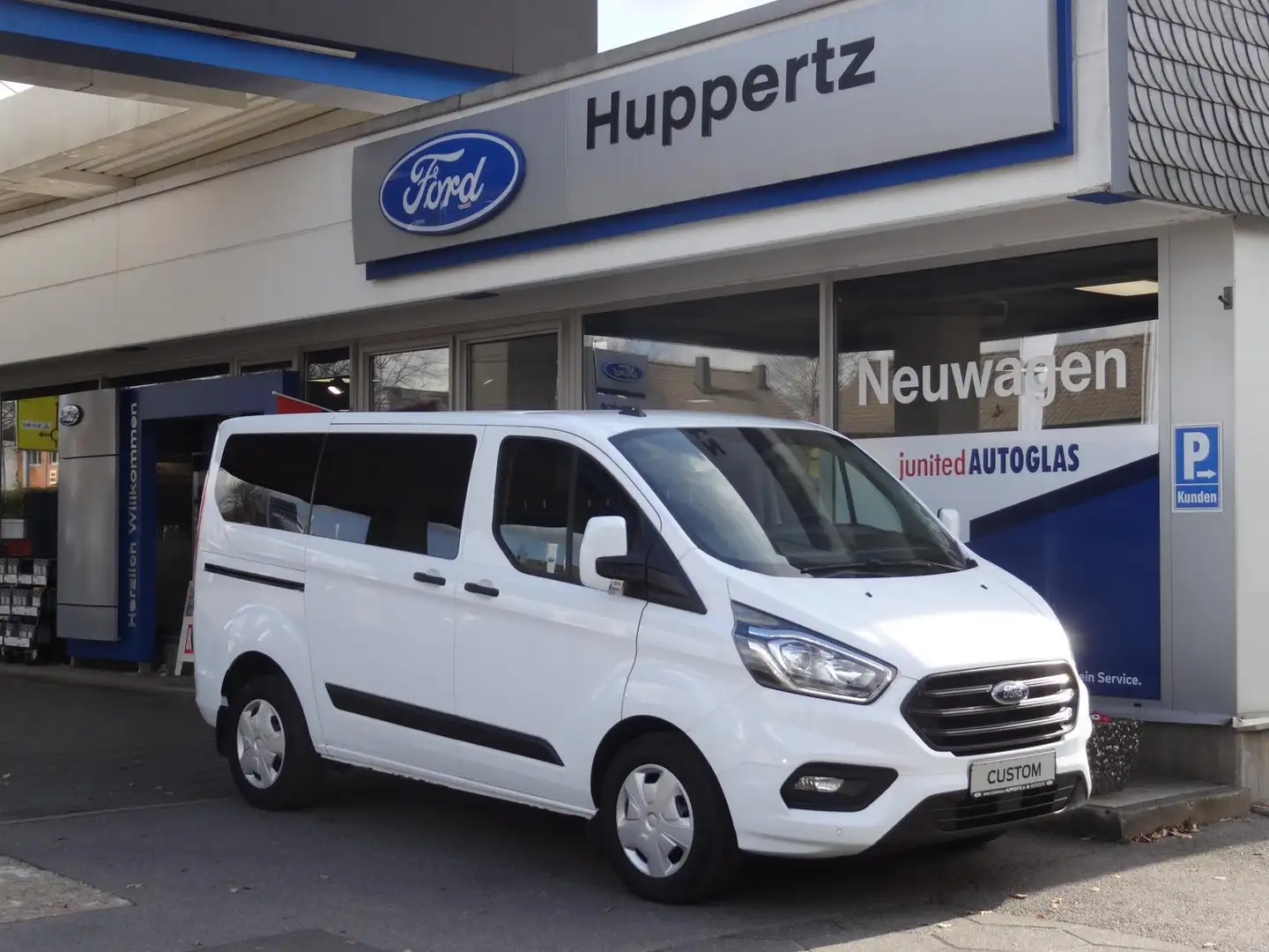 Ford Transit Custom L1H1 Kombi Trend AHK 2xKlima PDC Bianco - 1