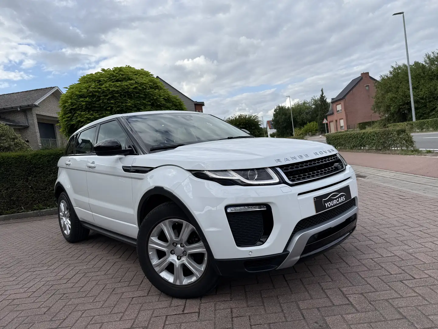 Land Rover Range Rover Evoque Evoque 2.0 eD4 2WD SE Dynamic Blanc - 2