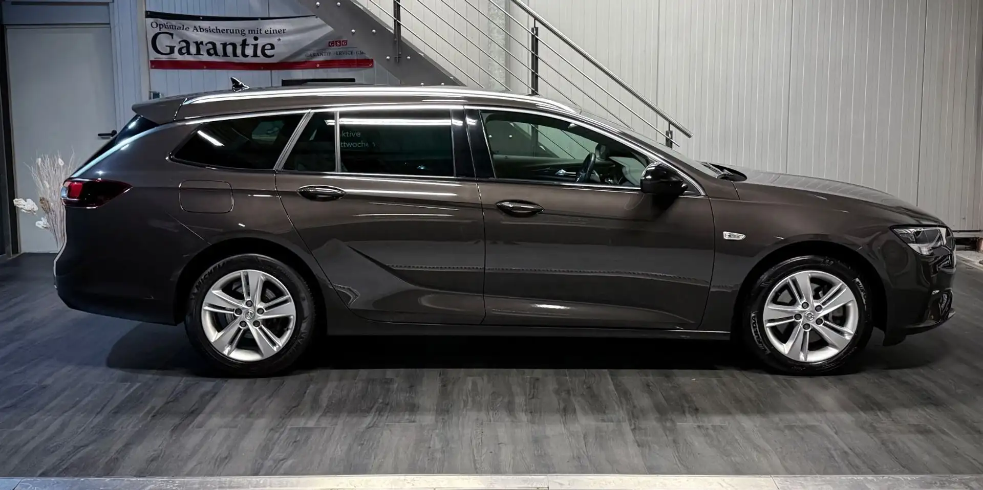 Opel Insignia B Aut.*Sports Tourer*Elegance*Massage* Braun - 2