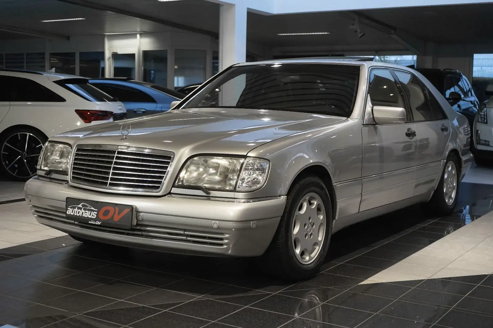 Mercedes-Benz S 600 *W140*V12*Exclusiv*Deutsch Sammlerfahrzeug* Silber - 1