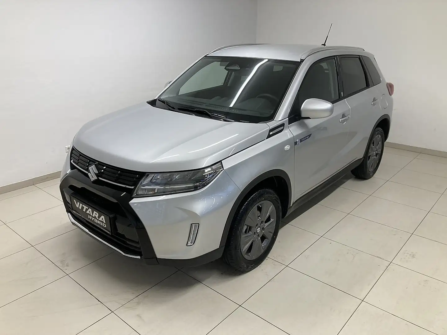 Suzuki Vitara 110PS.Turbo  ALLRAD Automatik6  shine-Ausstattung Silber - 1