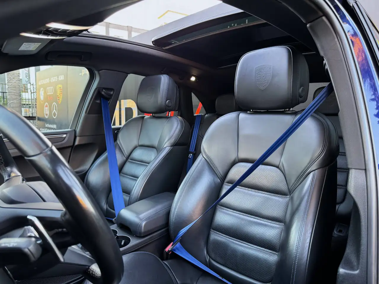 Porsche Macan 2.0 Turbo Benzina 265CV PDK TETTO CAM CAR PLAY 21" GENZIANA BLUE PDLS PLUS, миниатюра 4