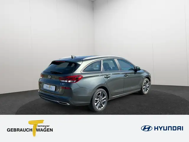 Hyundai I30 view 5