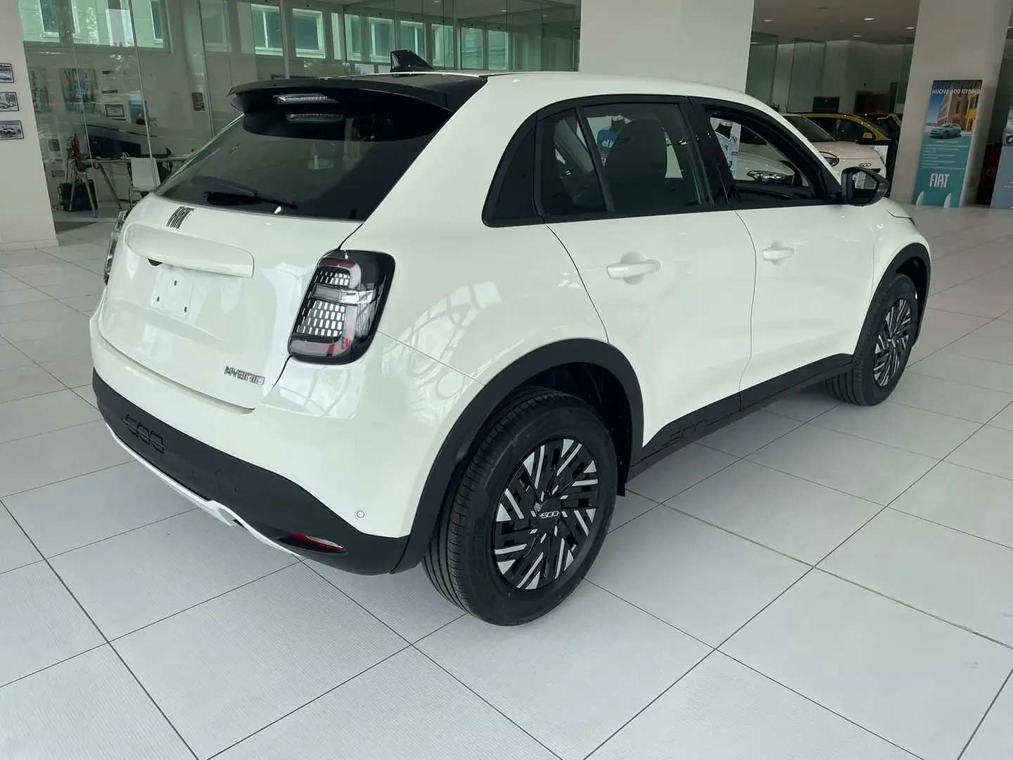 Fiat 600 Hybrid 110 CV DCT MHEV - PRONTA CONSEGNA Fehér - 2