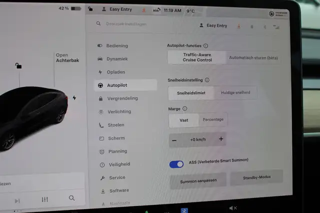 Tesla Model 3 view 15