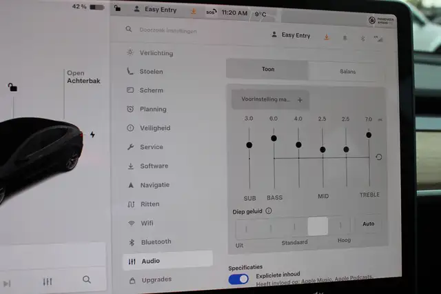 Tesla Model 3 view 24