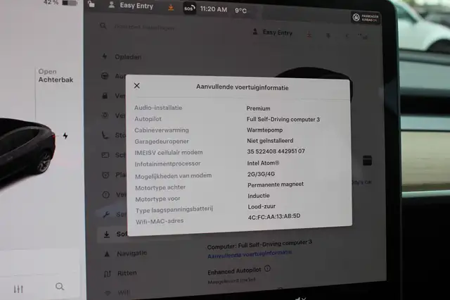 Tesla Model 3 view 10