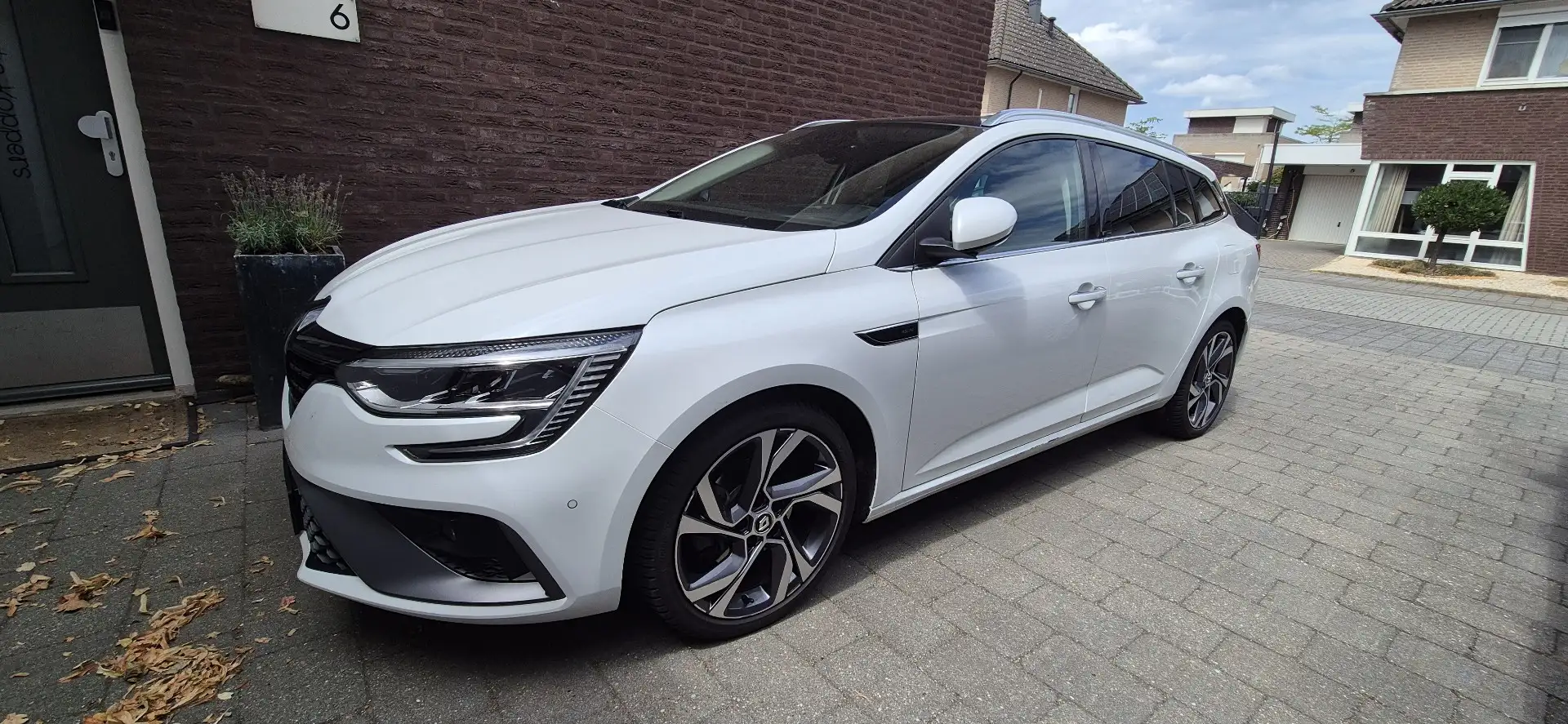 Renault Megane E-Tech 1.6  PH 160 RS Line / plug in hybrid Wit - 1