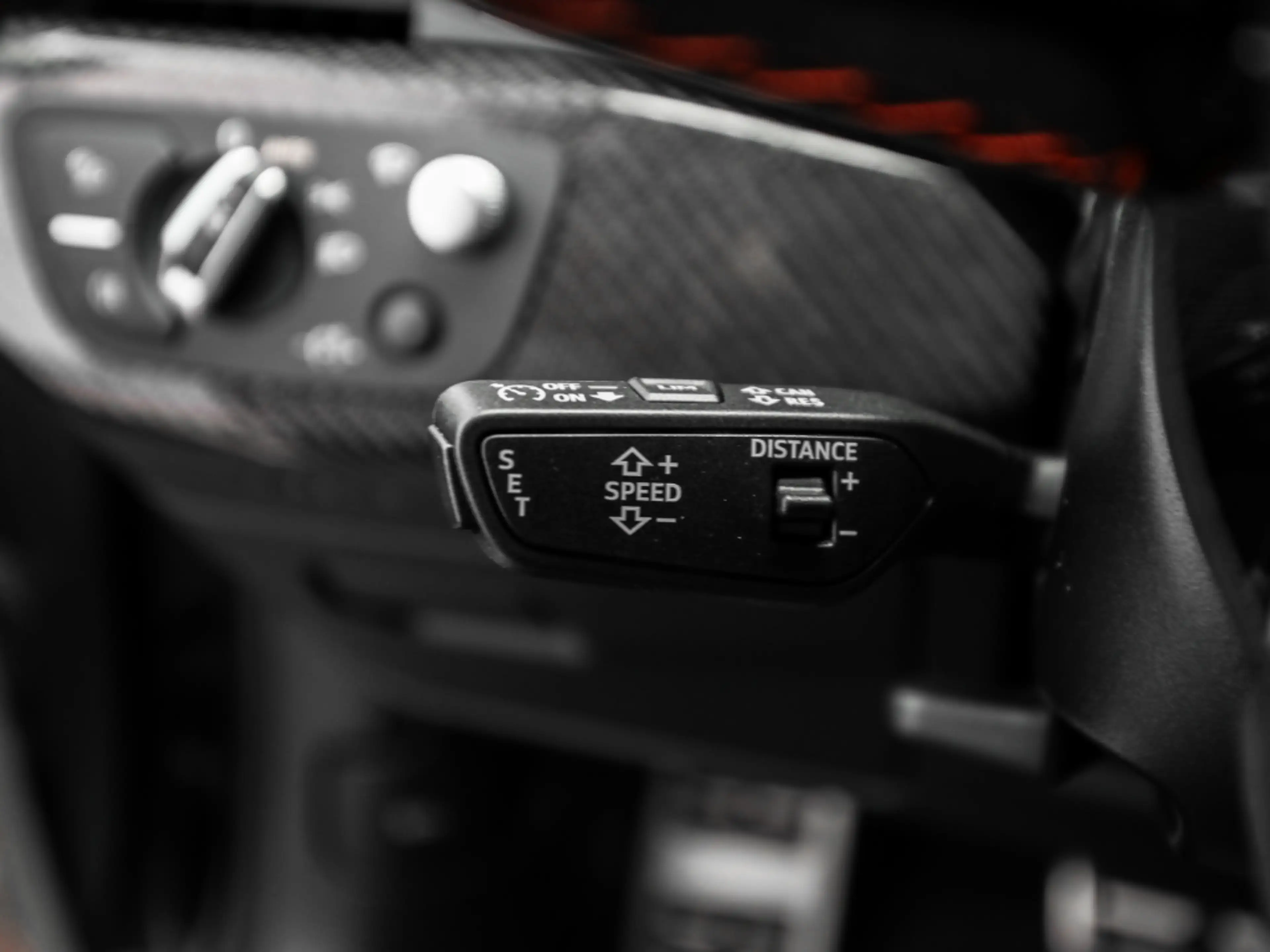 Audi RS4 Avant performance Pano AHK HuD ACC Navi Matrix — photo 10