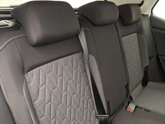 Volkswagen T-Cross view 8
