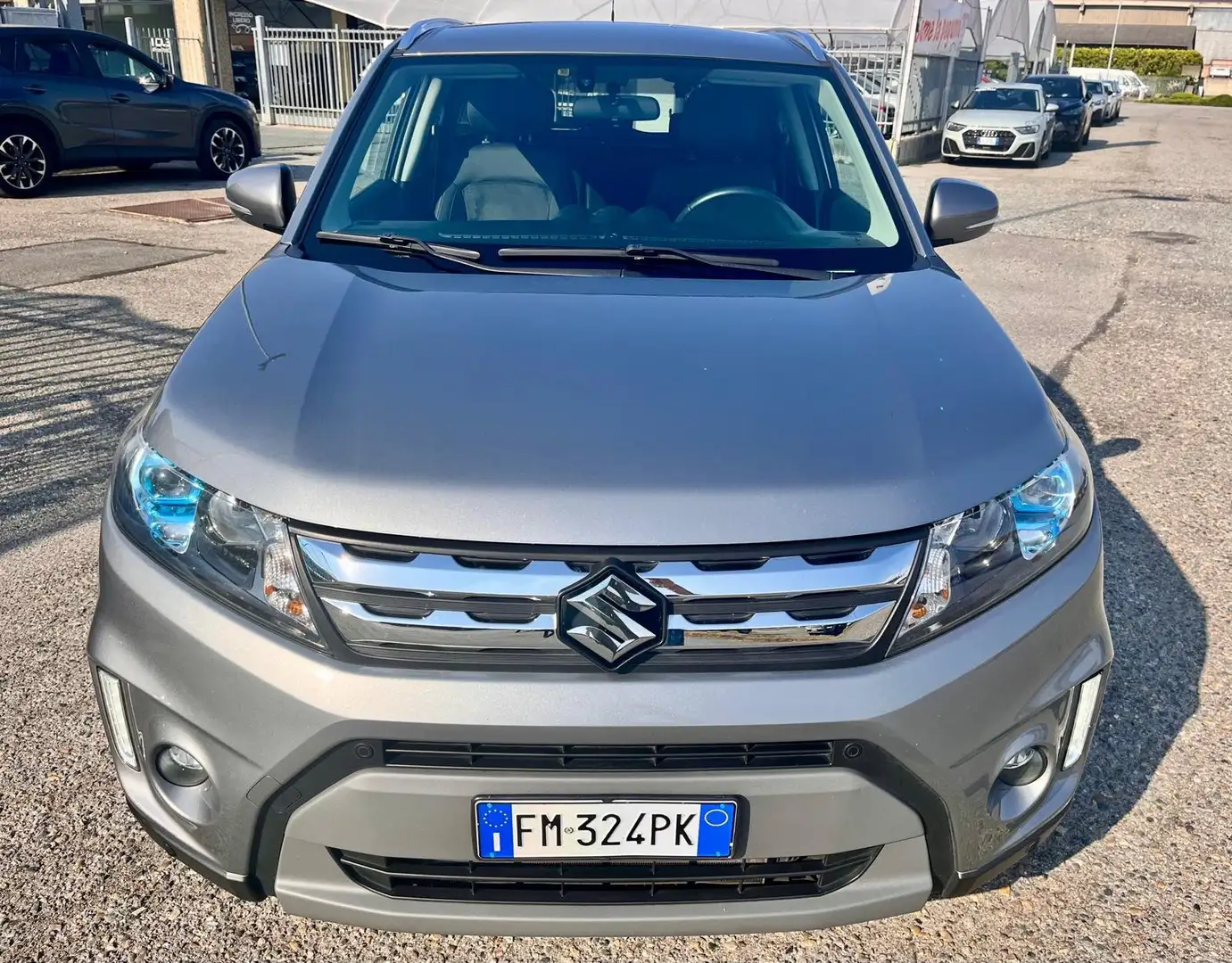 Suzuki Vitara 1.6 ddis Allgrip 4x4 Top - Cambio Automatico Gris - 2