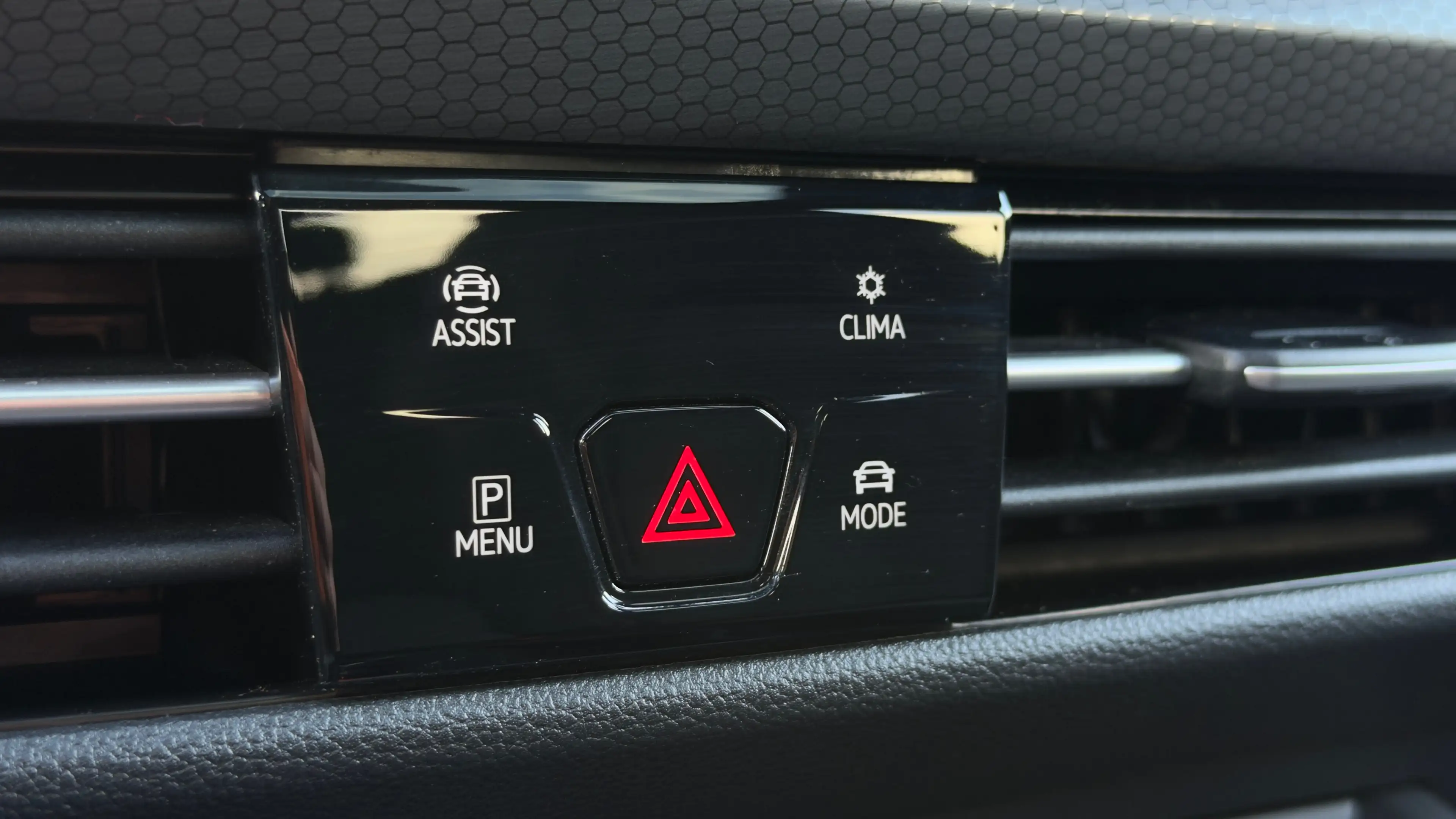 Volkswagen Golf GTE 1.4 eHybrid | Panorama dak | Camera | Apple Carpla — photo 17