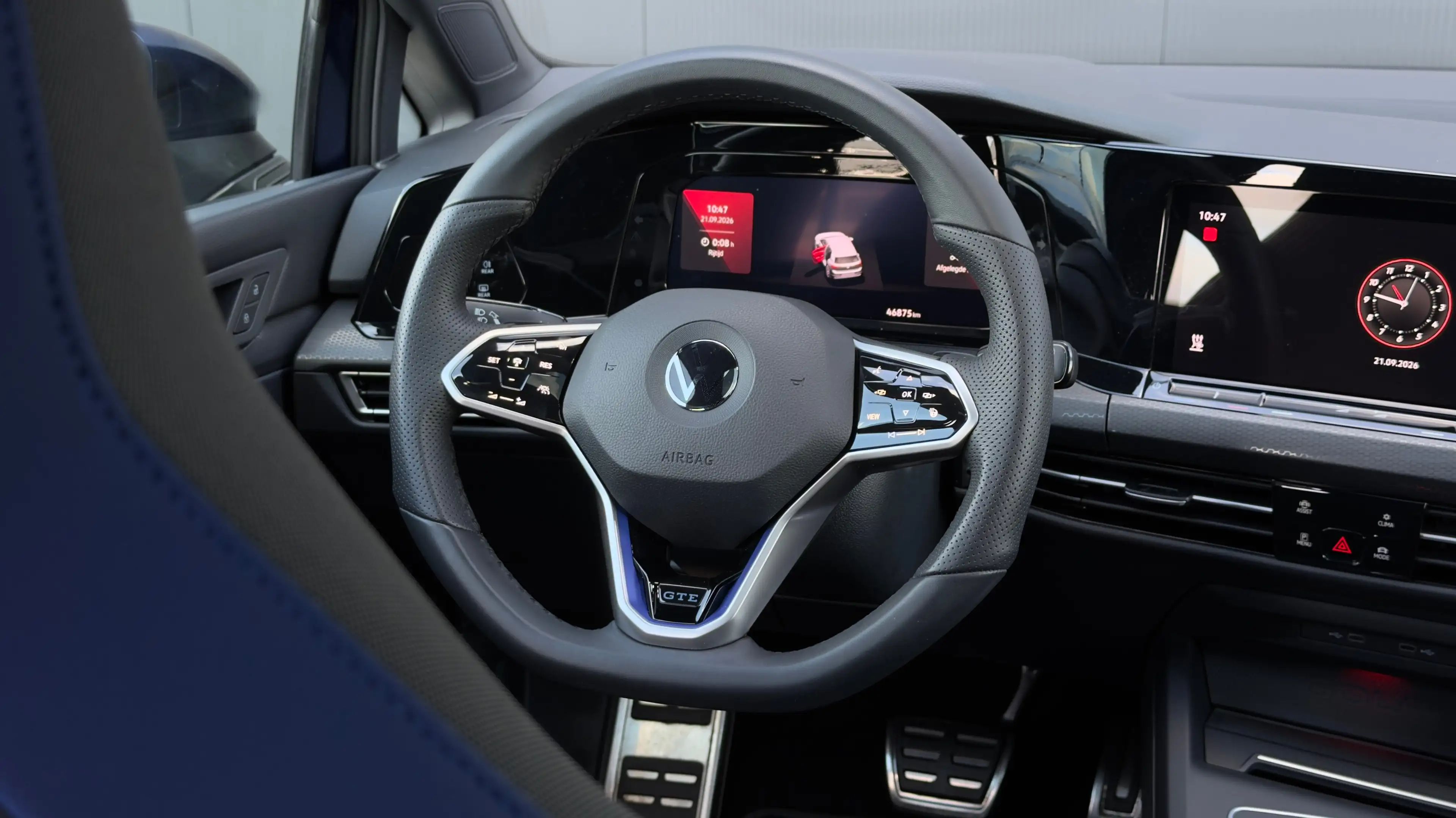 Volkswagen Golf GTE 1.4 eHybrid | Panorama dak | Camera | Apple Carpla — photo 6