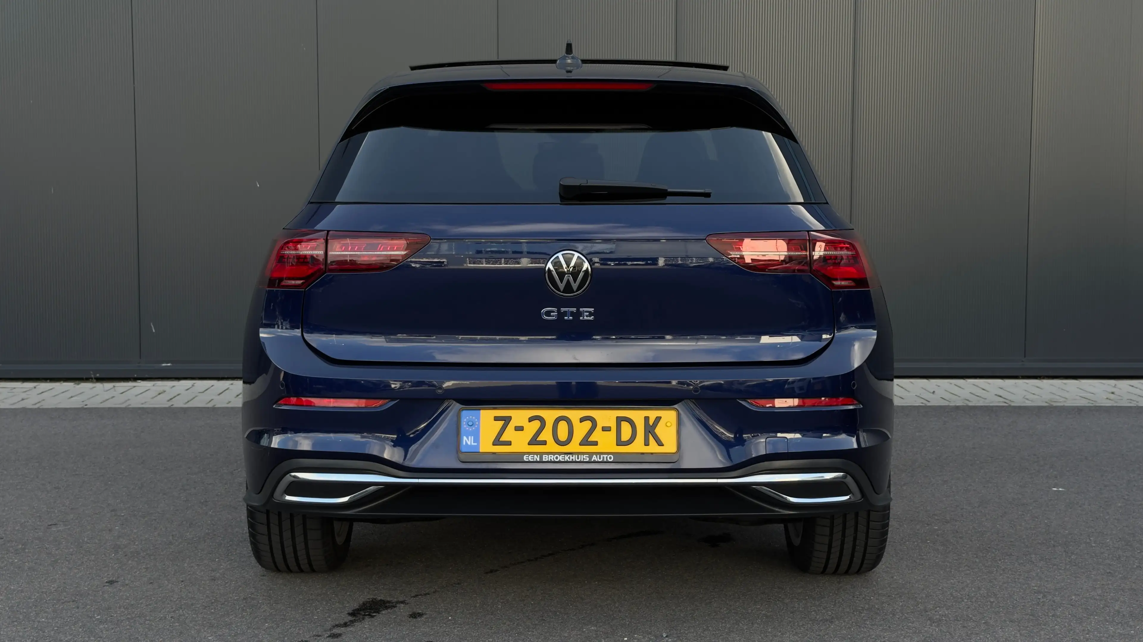 Volkswagen Golf GTE 1.4 eHybrid | Panorama dak | Camera | Apple Carpla — photo 19