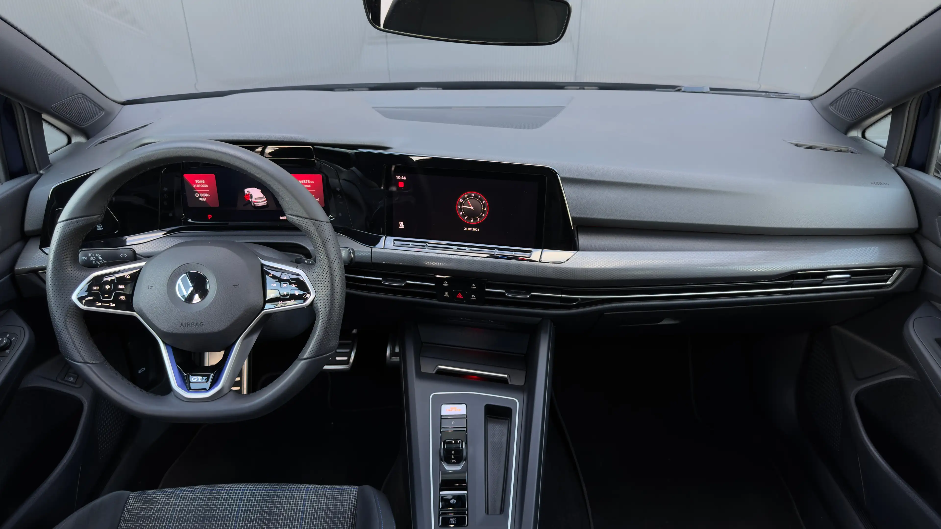 Volkswagen Golf GTE 1.4 eHybrid | Panorama dak | Camera | Apple Carpla — photo 5