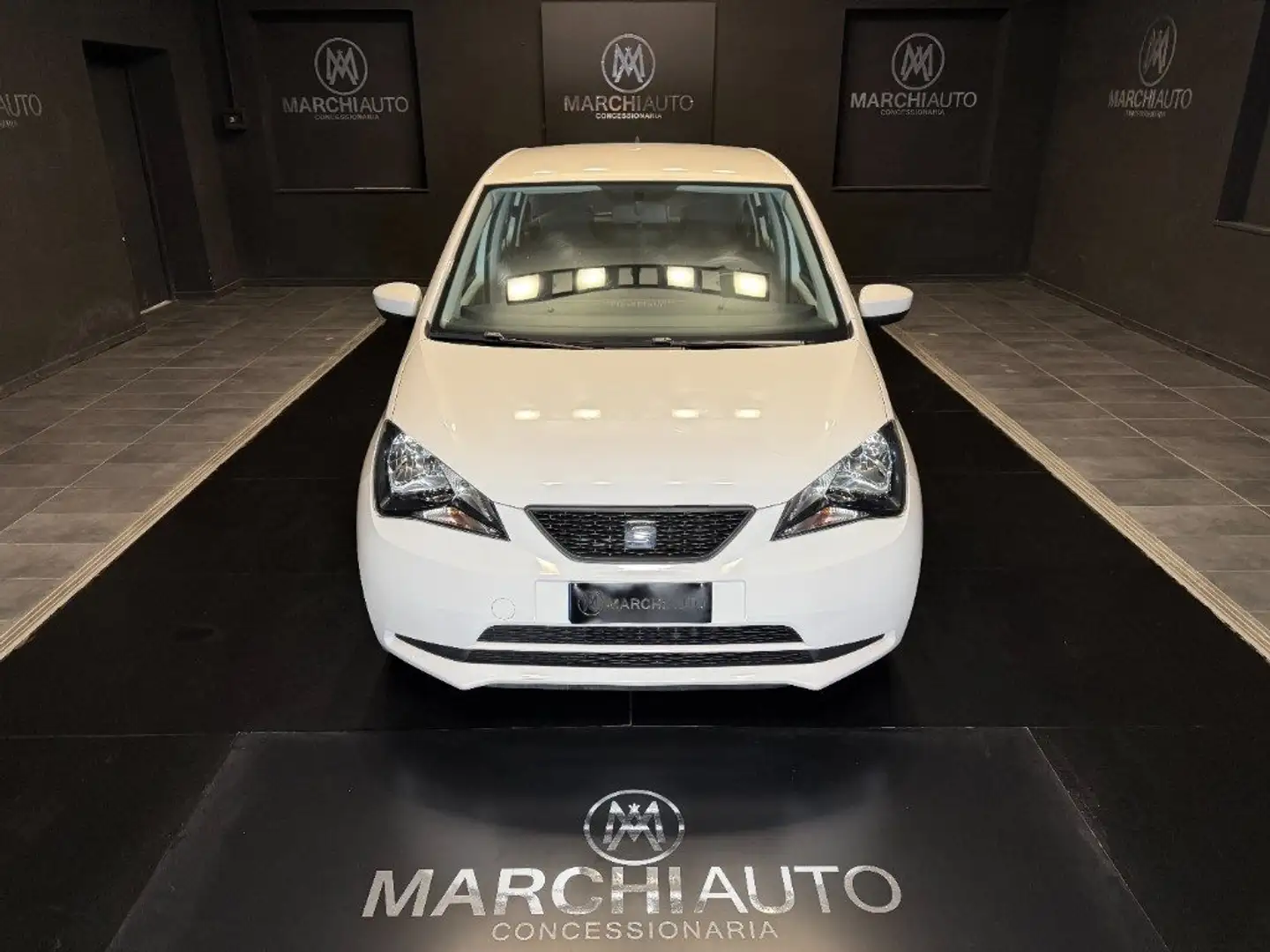 SEAT Mii 1.0 68 CV 5 porte Style Ecofuel Bianco - 2