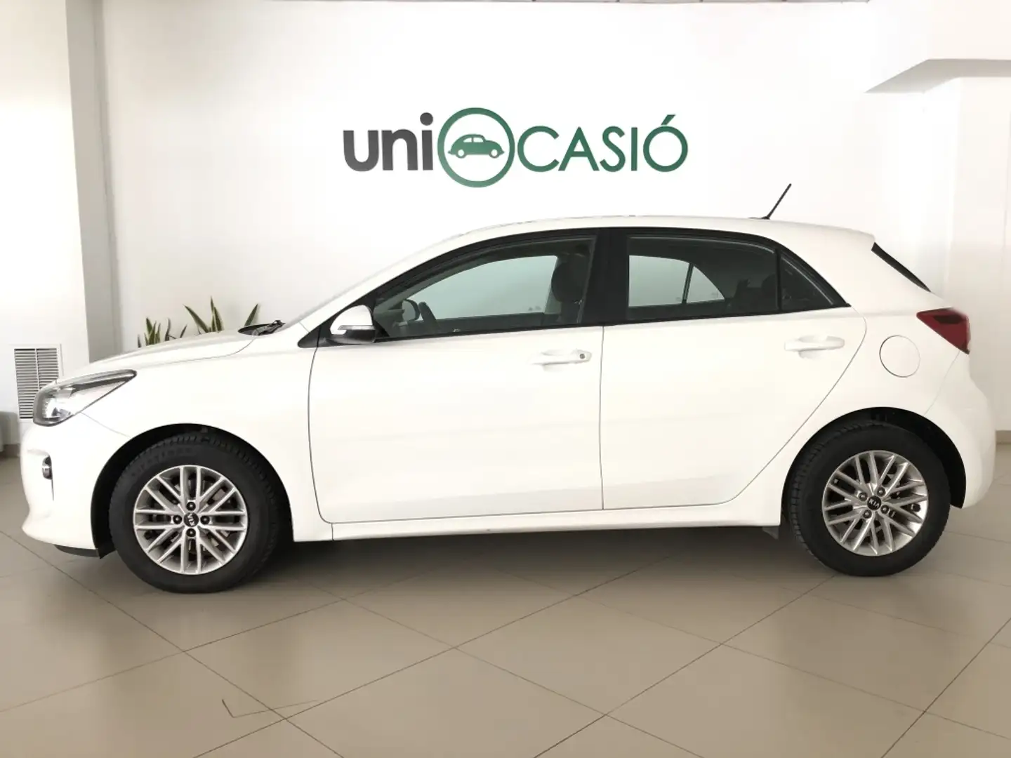 Kia Rio 1.0 T-GDi Eco-Dynamics Drive - 2