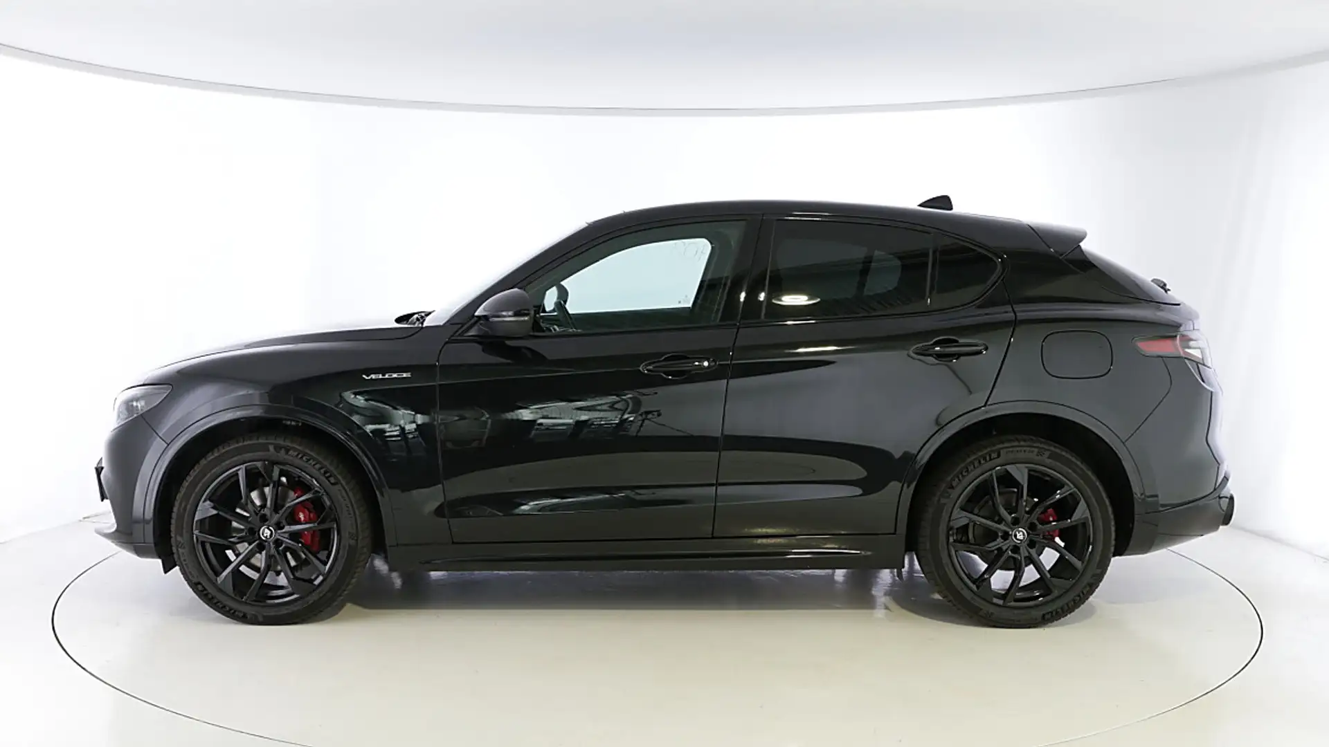 Alfa Romeo Stelvio Veloce 2,2 16V 210 AT8 Q4 - 2