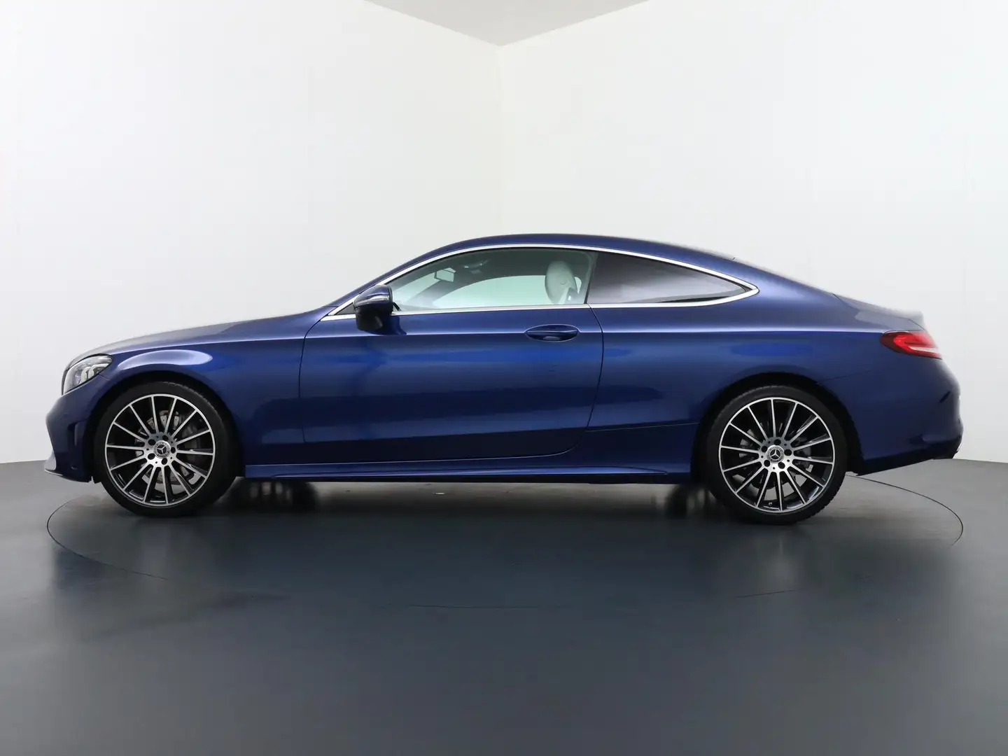 Mercedes-Benz C 200 Coupé AMG Premium Pack | Burmester Surround System Blu/Azzurro - 2