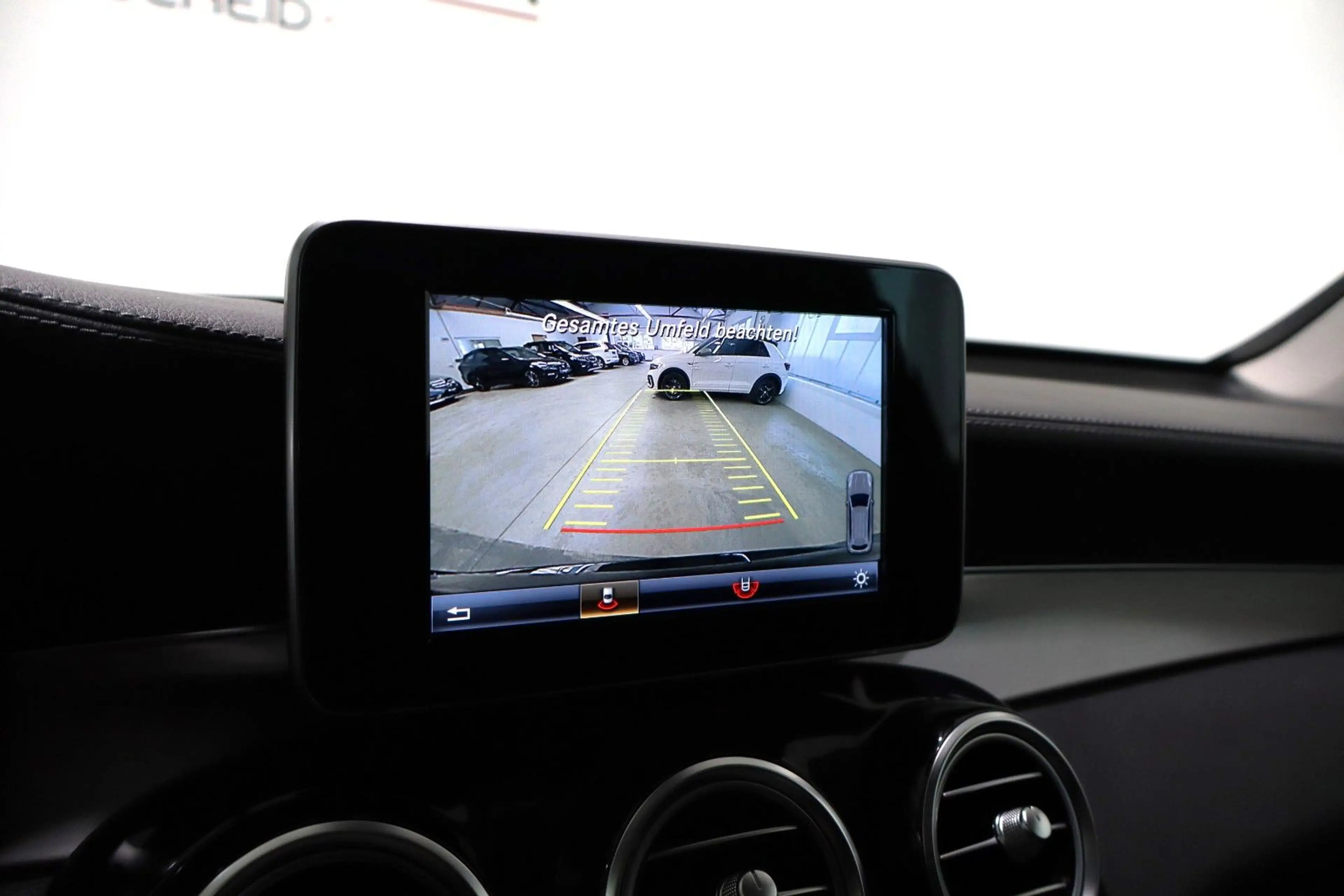 Mercedes-Benz GLC 43 AMG 4Matic Night-Paket Panorama Kamera — photo 11