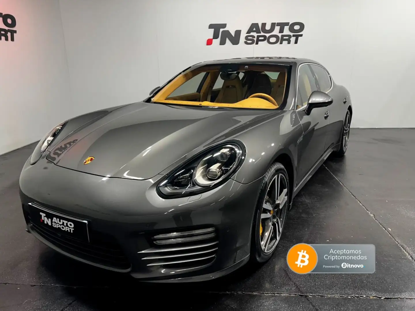 Porsche Panamera Turbo S Executive PDK Grau - 1