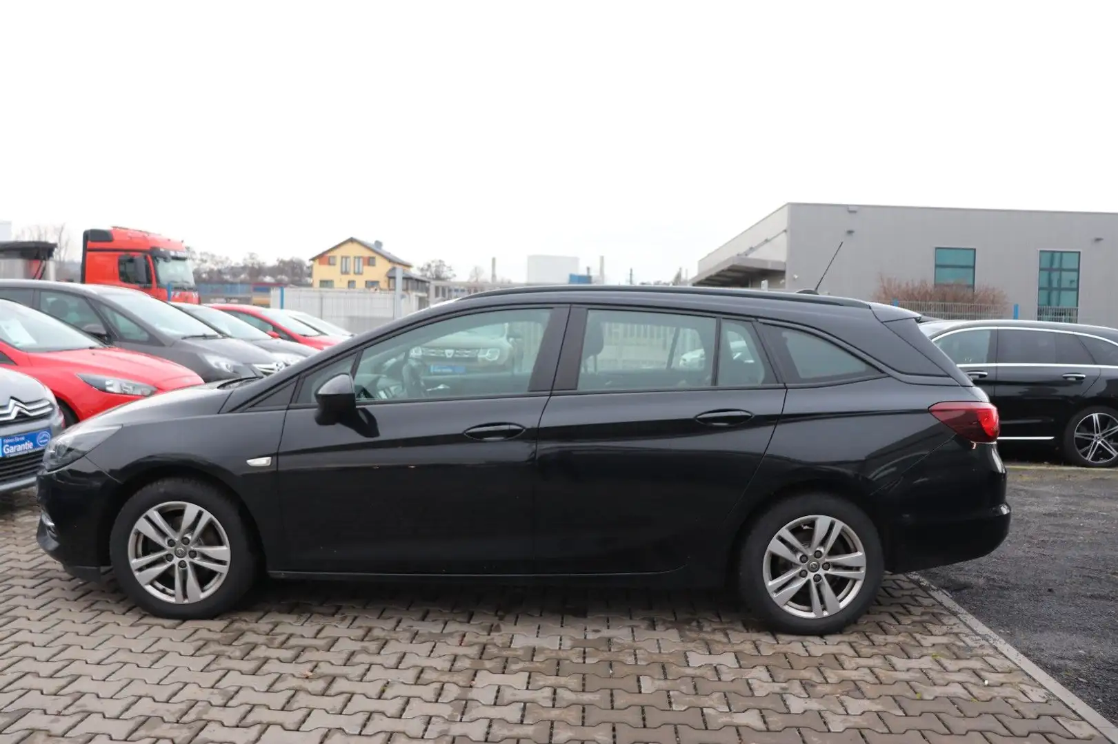 Opel Astra K Sports Tourer Business Start/Stop Schwarz - 2