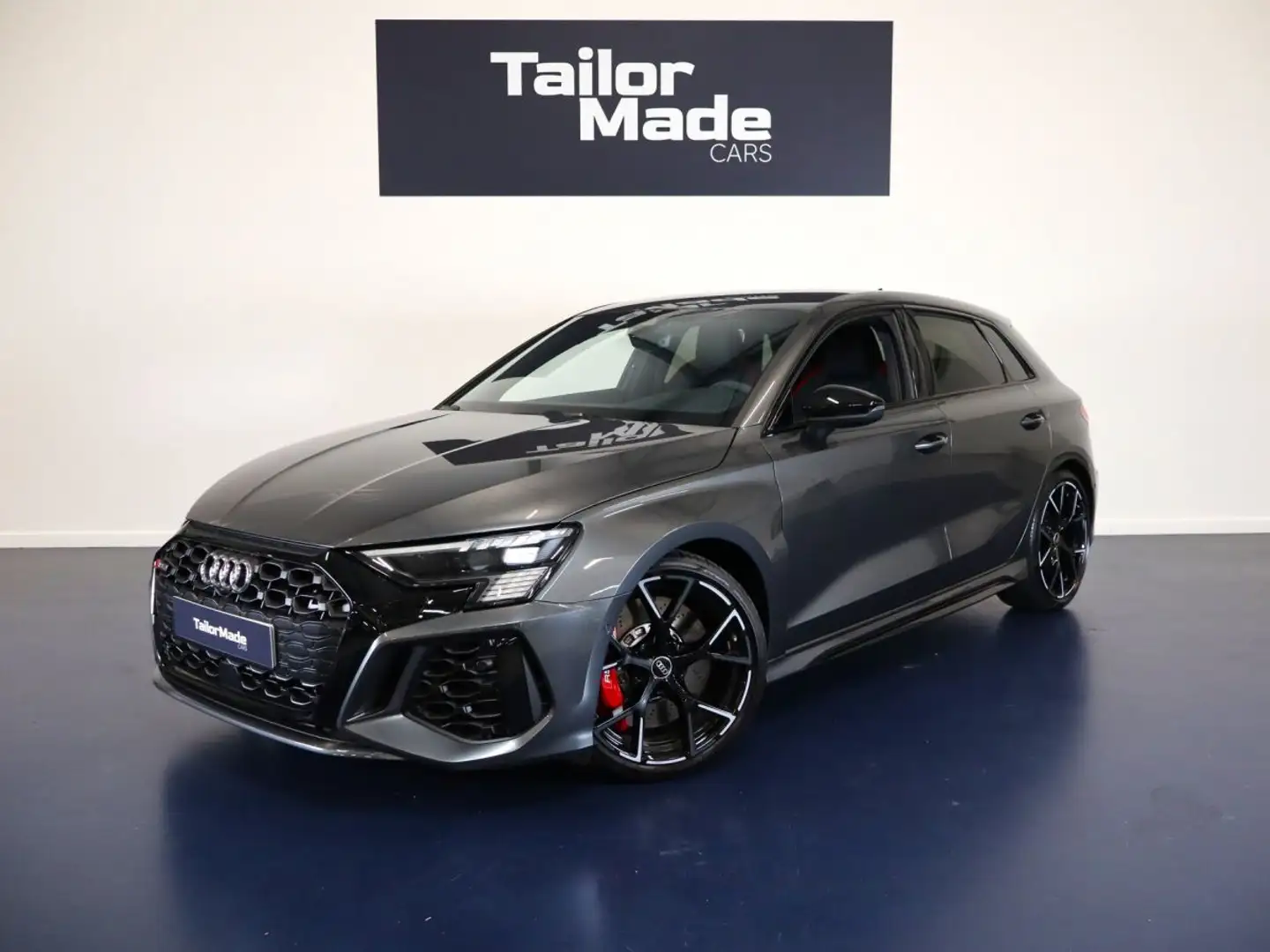 Audi RS3 Sportback - 1