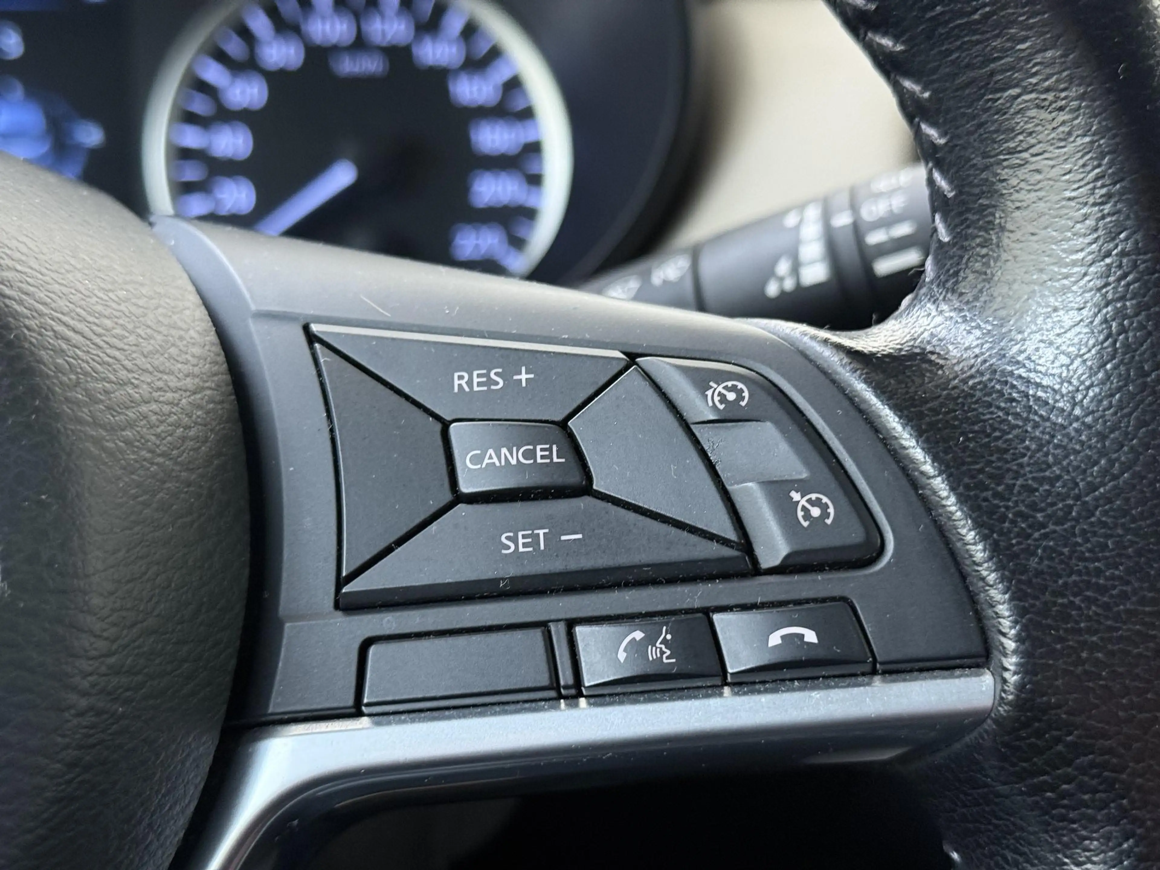 Nissan Micra 0.9 IG-T Tekna Climat Control | Cruise Control | N — photo 13