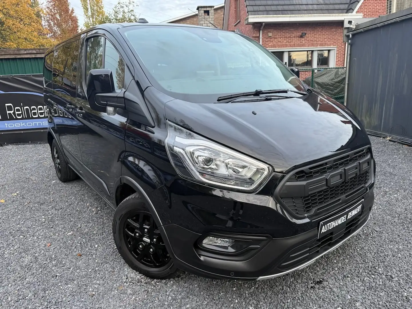 Ford Transit Custom Transit Custom 320 L1H1 Trail, Navi, AC + Keuring Noir - 2