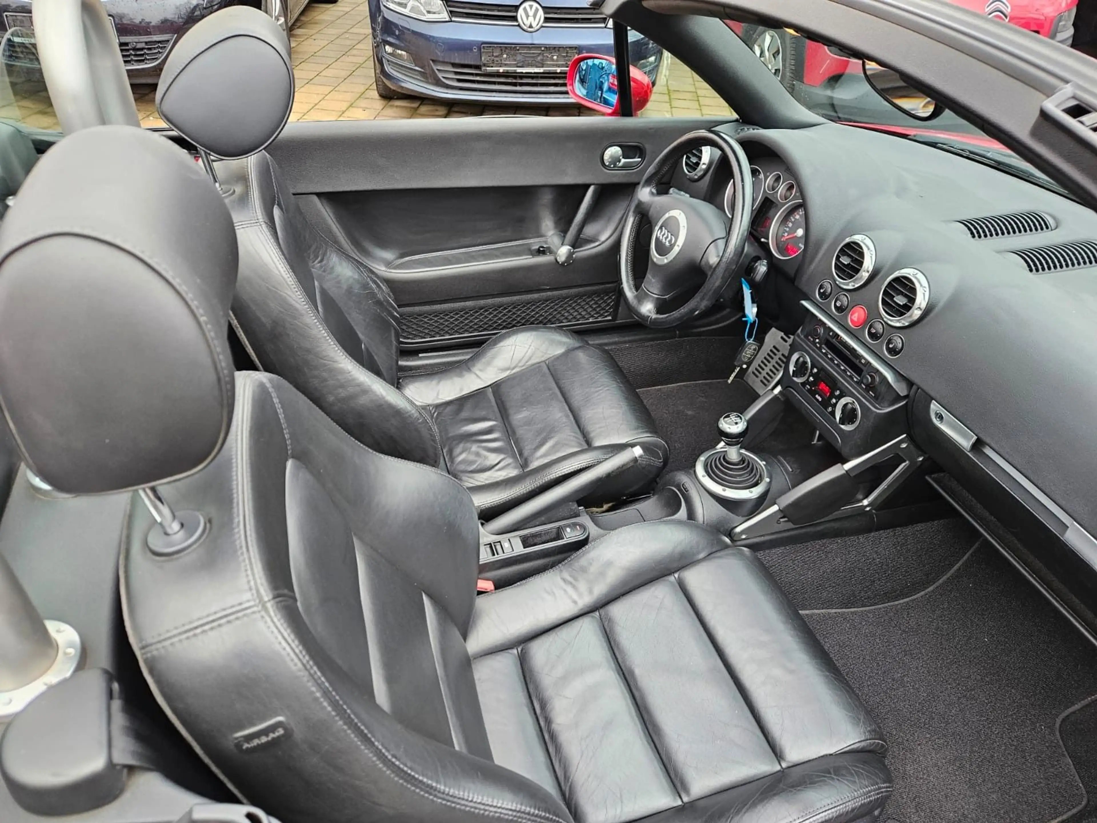 Audi TT Coupe/Roadster 1.8 T Roadster — photo 14