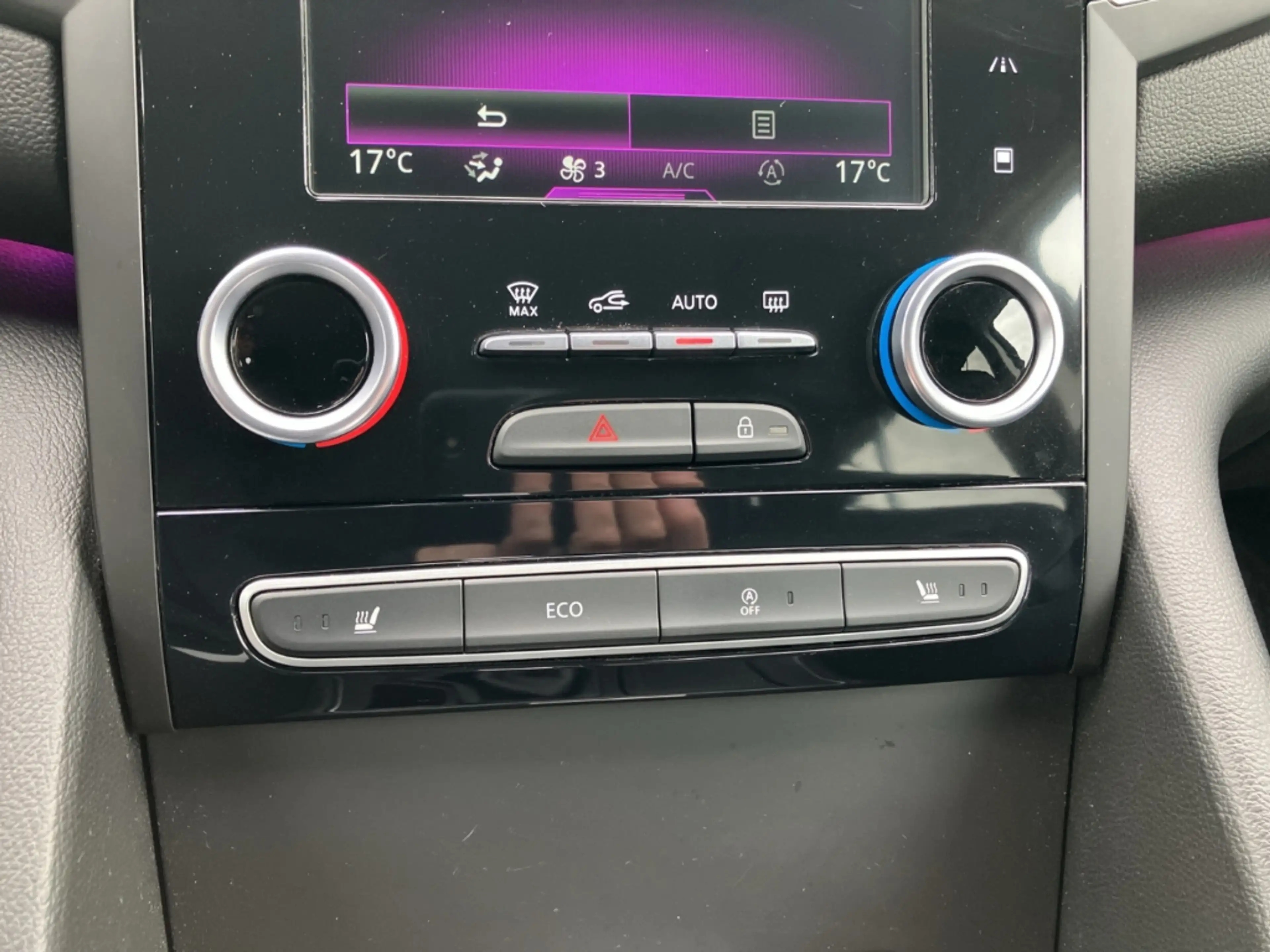 Renault Talisman 1.6 TCe Grandtour Intens NAVI+LED+SHZ+ — photo 18