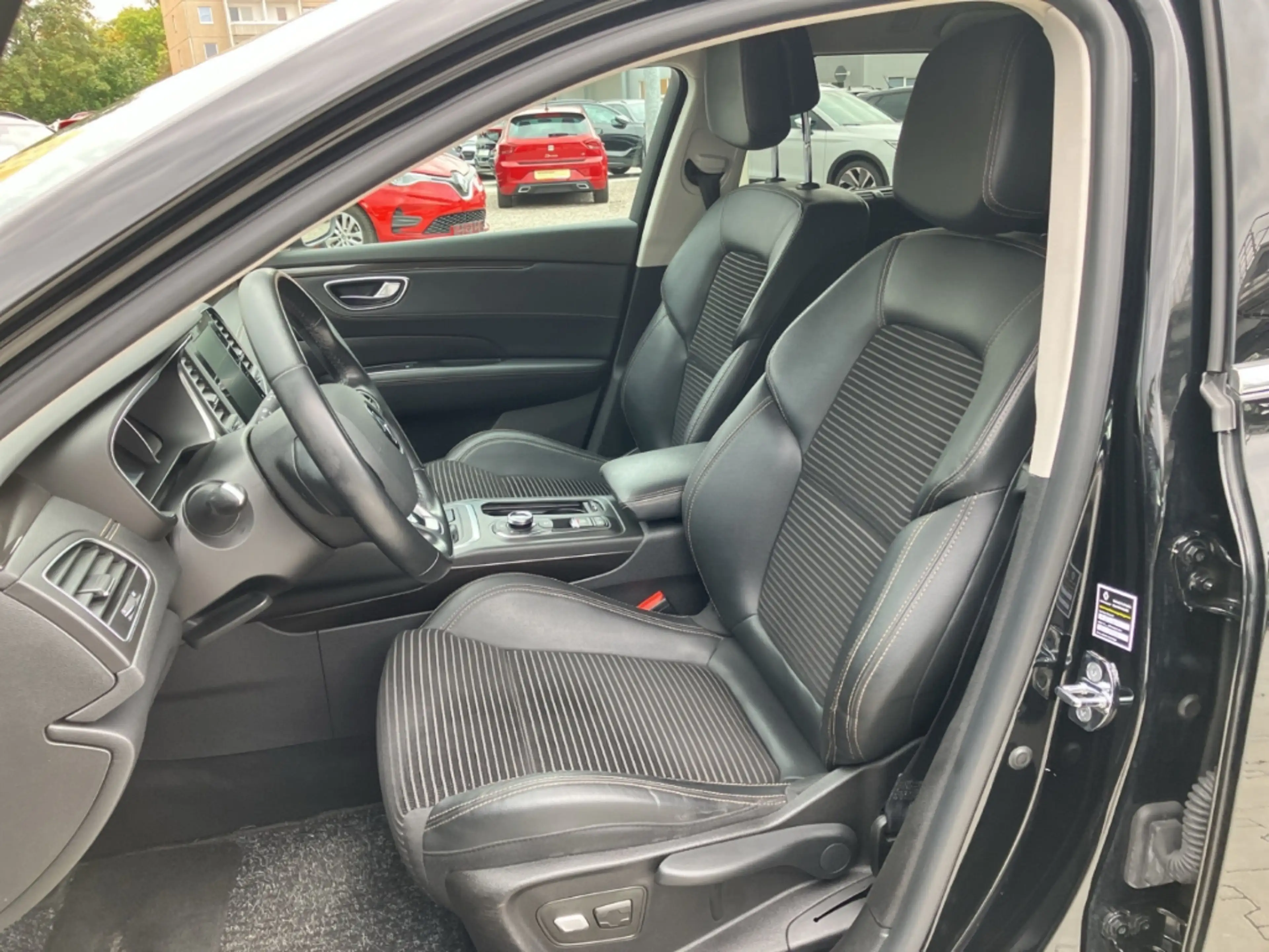 Renault Talisman 1.6 TCe Grandtour Intens NAVI+LED+SHZ+ — photo 9