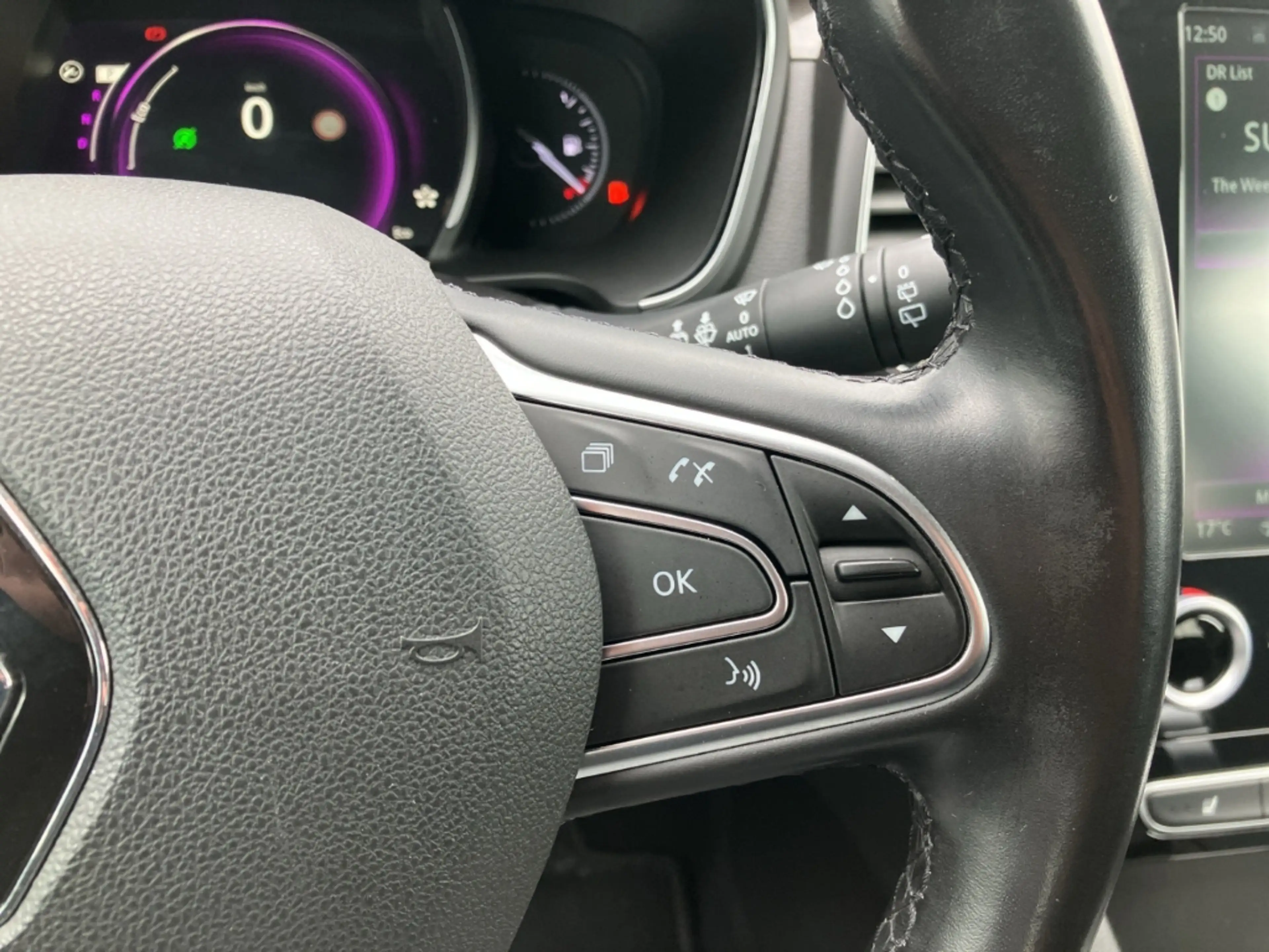 Renault Talisman 1.6 TCe Grandtour Intens NAVI+LED+SHZ+ — photo 23