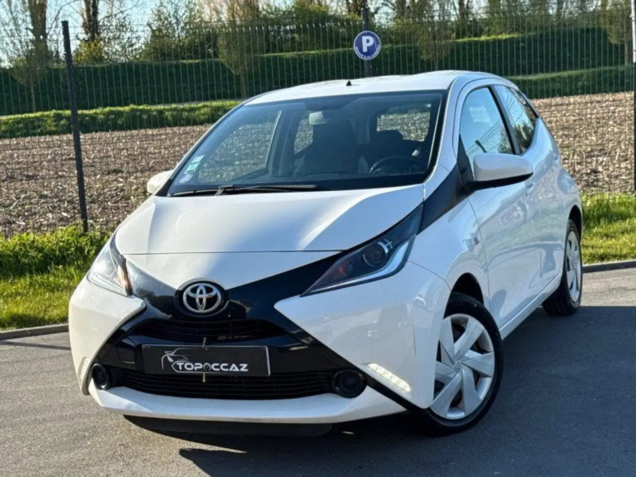 Toyota Aygo 1.0 VVT-I 69CH * X-WAVE 5 PORTES * 2017 