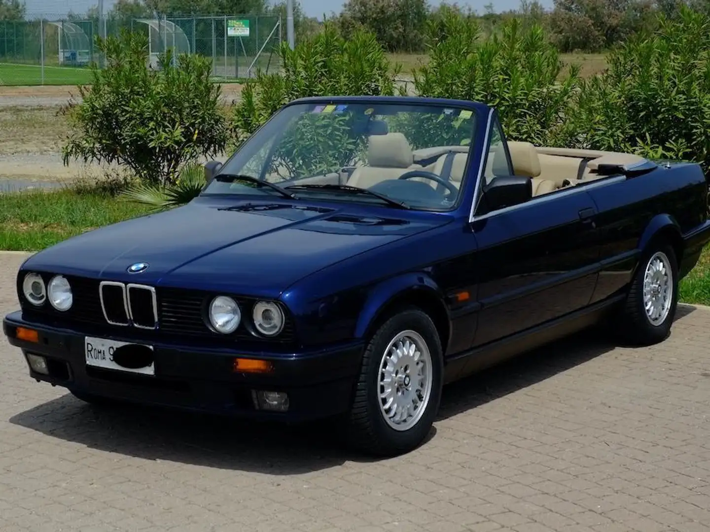 BMW 318 318i Cabrio Blau - 1