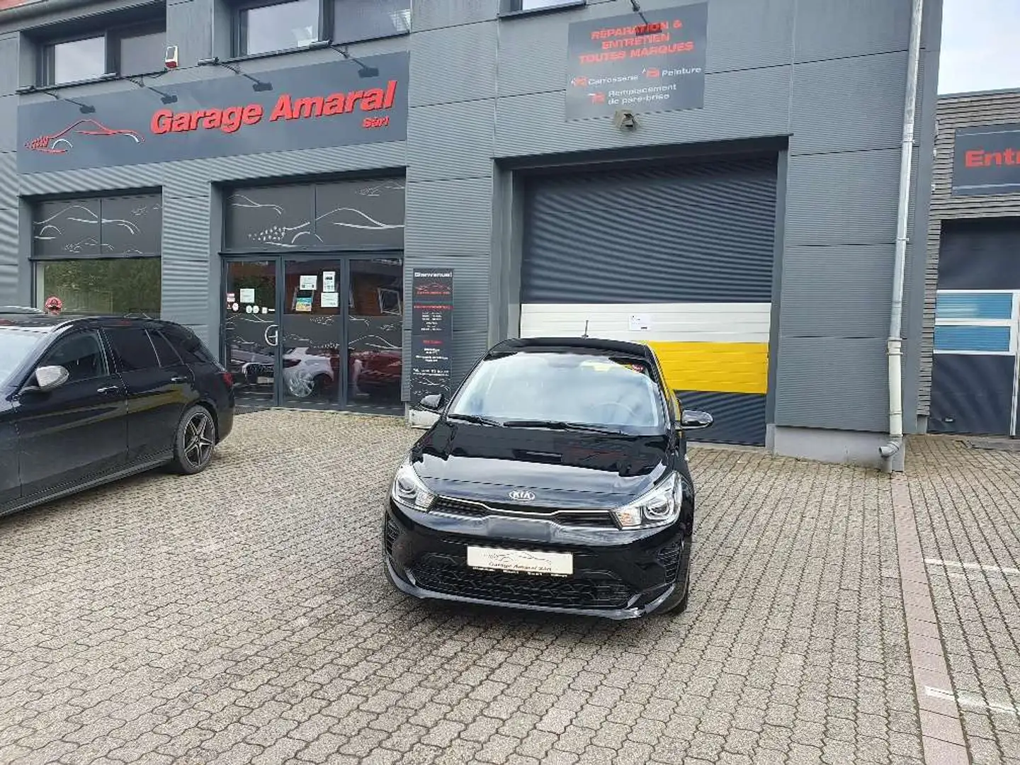 Kia Rio 1.2 CONCEPT 82 CV Black - 1