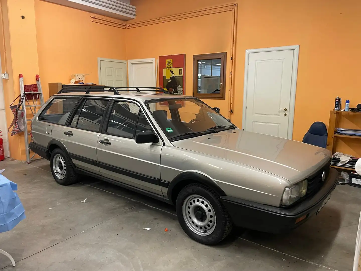 Volkswagen Passat Familcar 1.6 GL