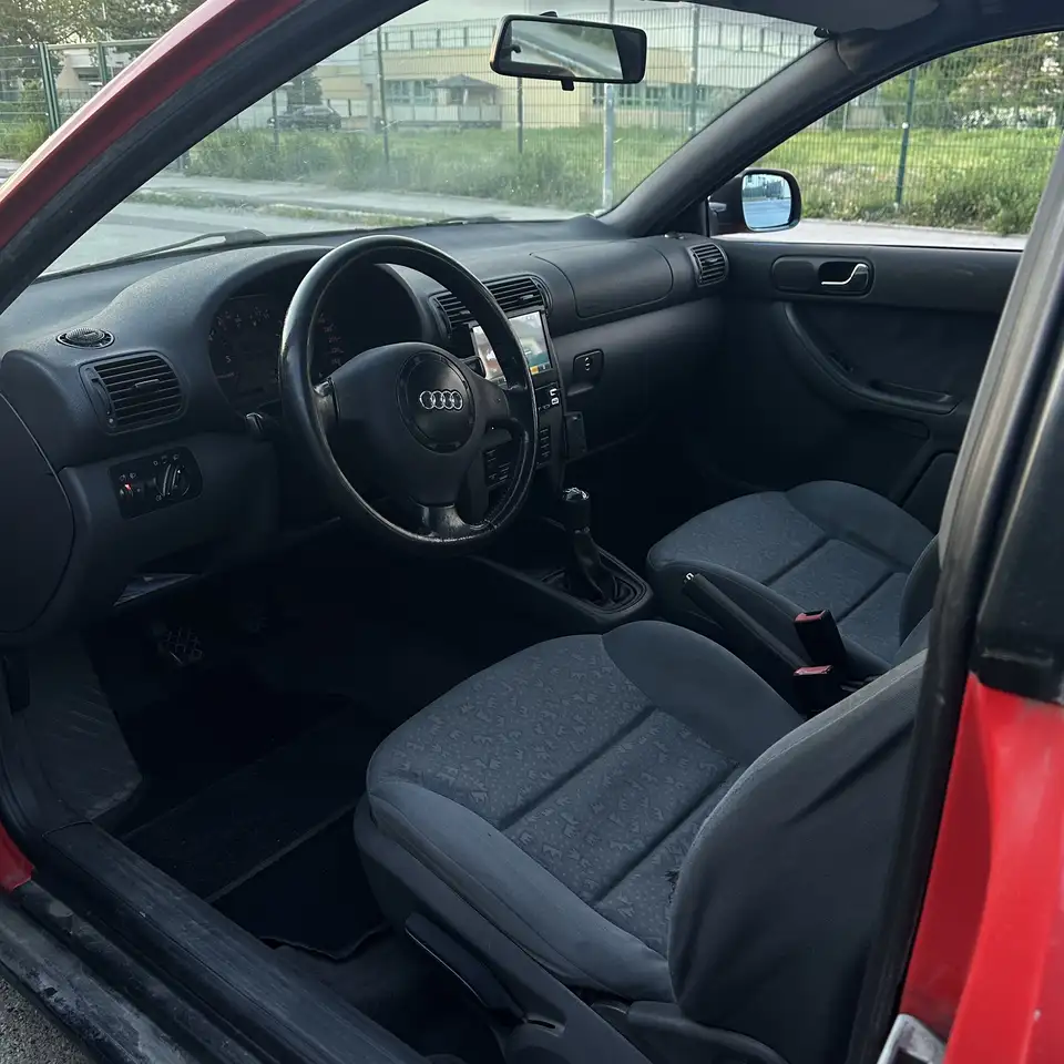 Audi A3 1,9 Attraction TDI, foto 5