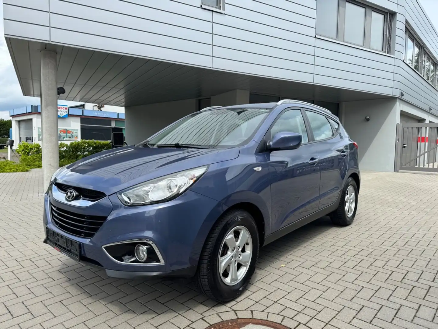 Hyundai iX35 1.6 Comfort blue 2WD TÜV NEU ANHÄNGERKUPPPL Azul - 2
