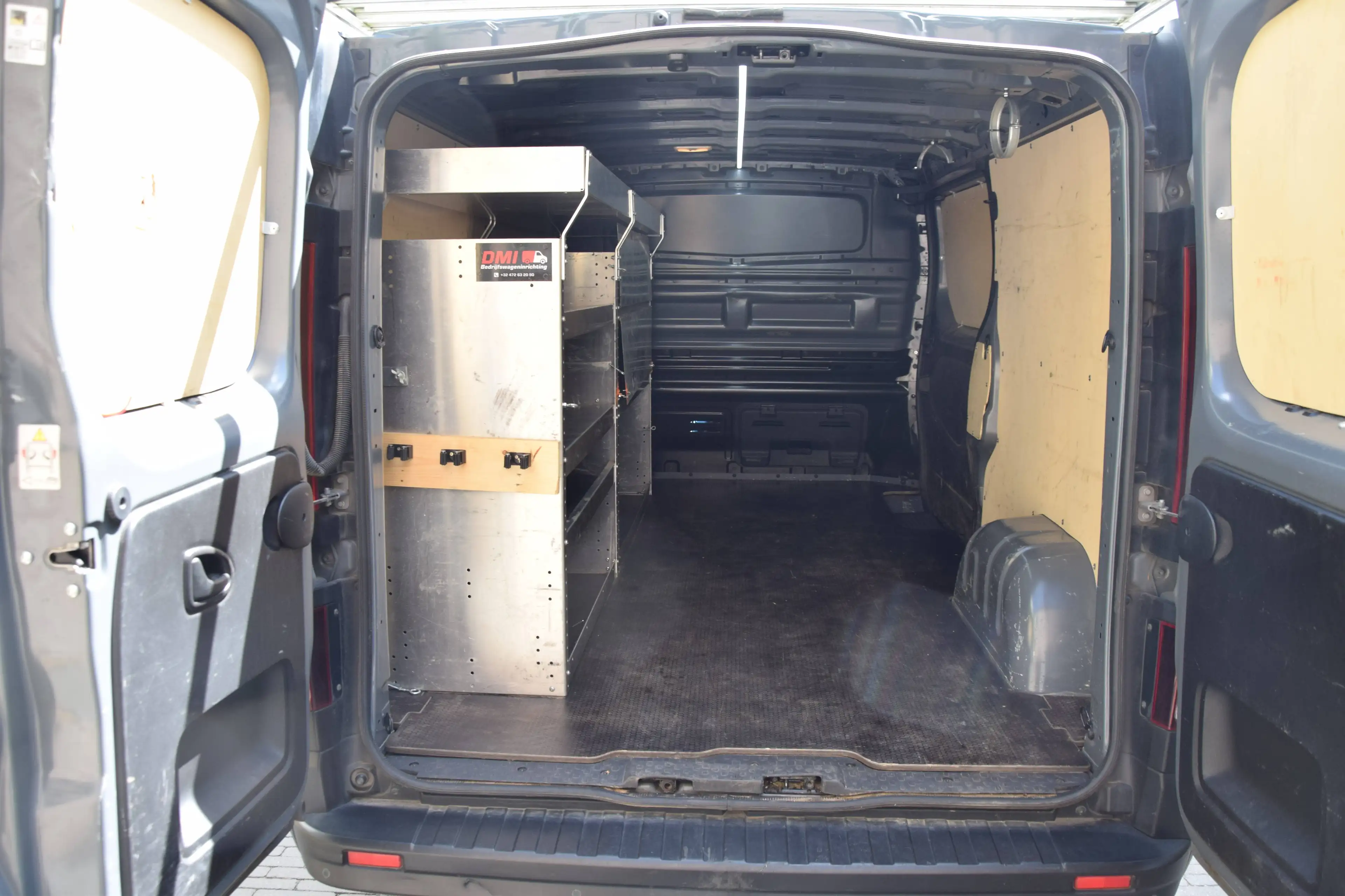 Renault Trafic RENAULT TRAFFIC L2H1 Grand Confort (2021) MET TREKHAAK, AIRCO, APPLE CARPLAY (LICHTE VRACHT) — photo 8