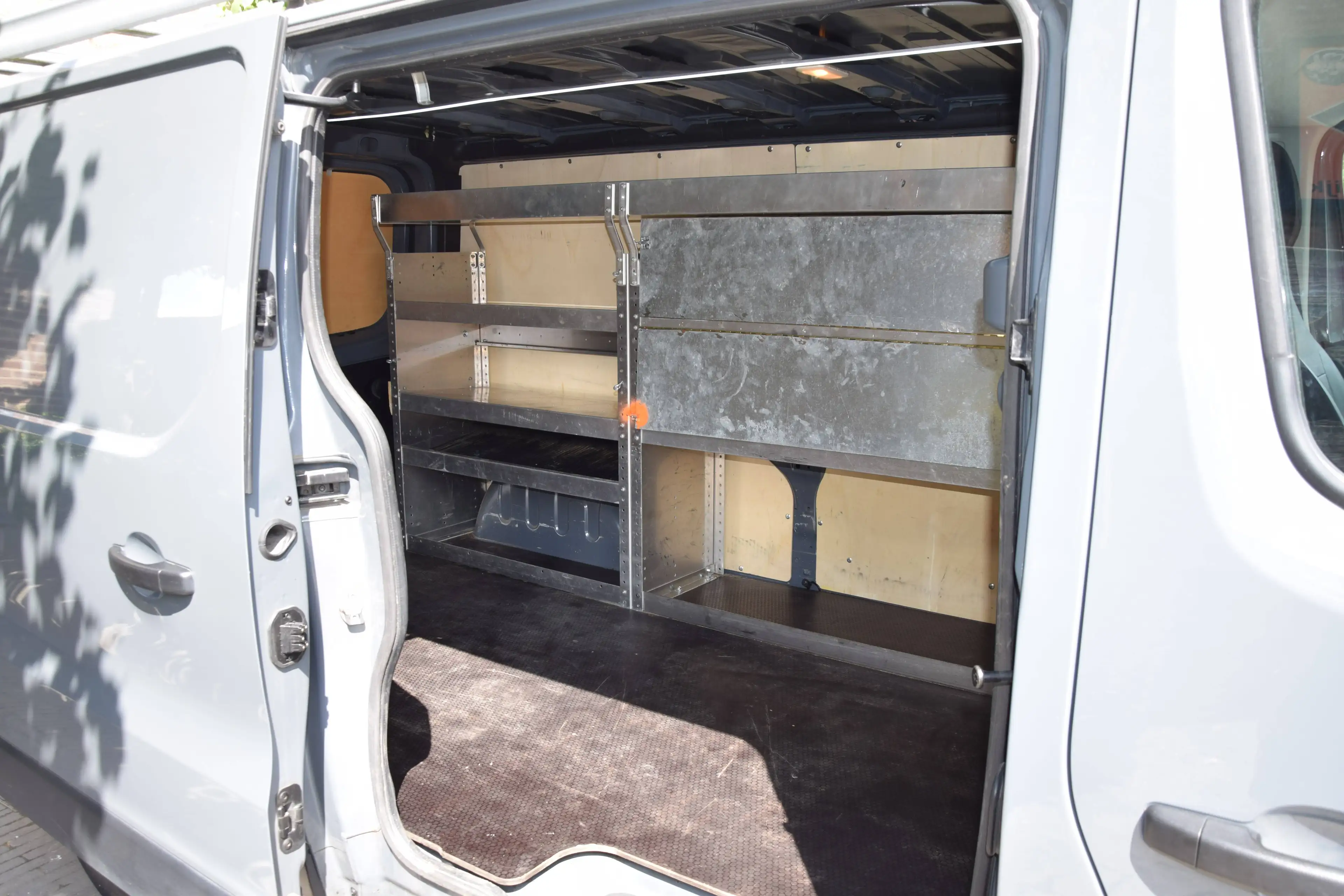 Renault Trafic RENAULT TRAFFIC L2H1 Grand Confort (2021) MET TREKHAAK, AIRCO, APPLE CARPLAY (LICHTE VRACHT) — photo 12