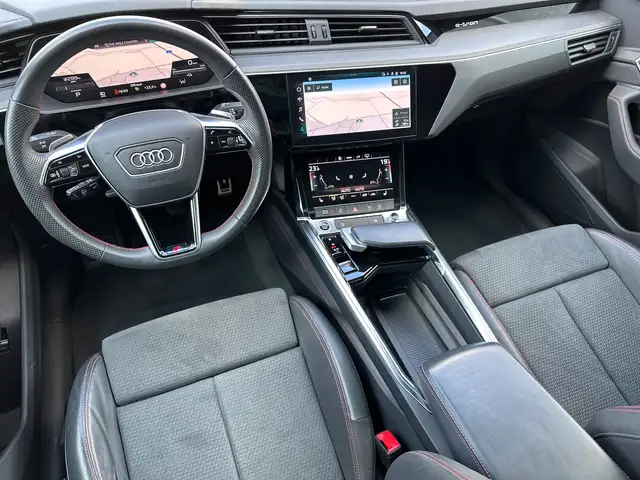 Audi Q8 E-Tron view 14